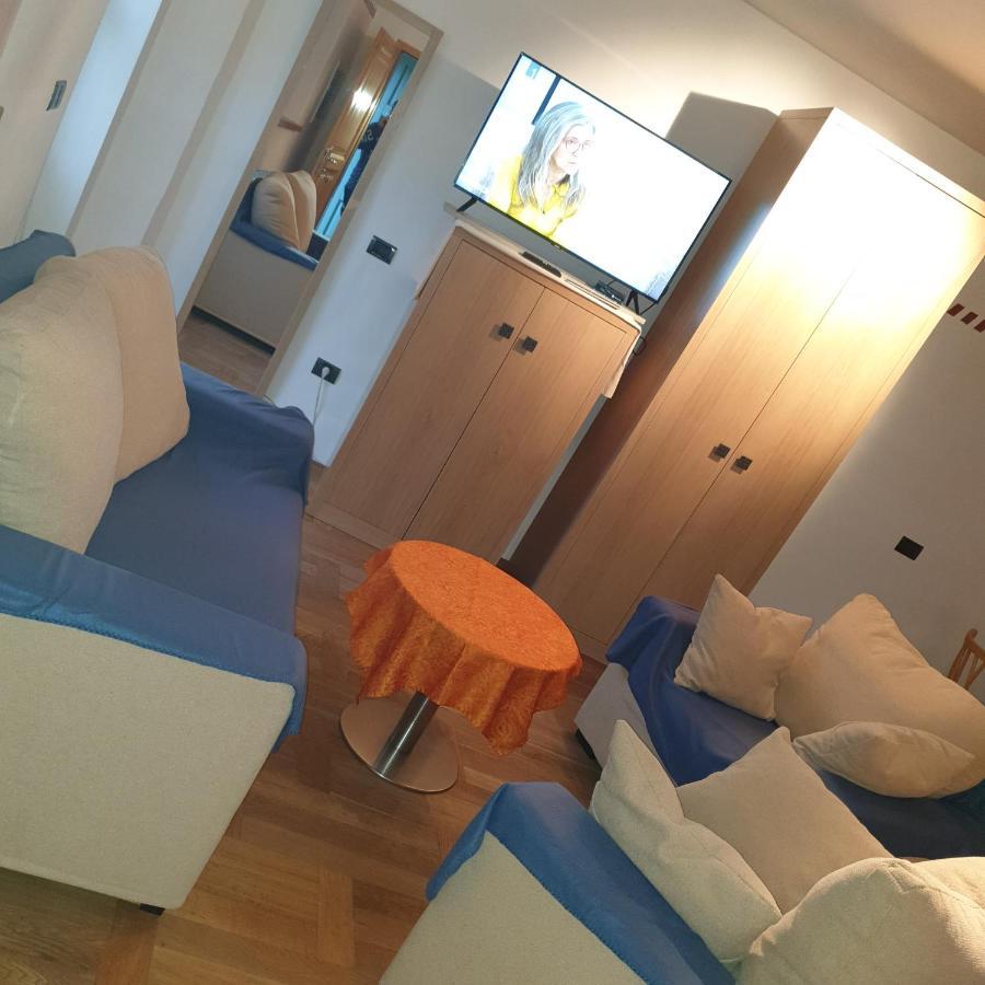 Smartnook Rooms And Apartment Exterior foto